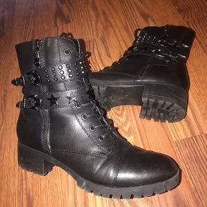 G by Guess star buckle combat boot sz 9